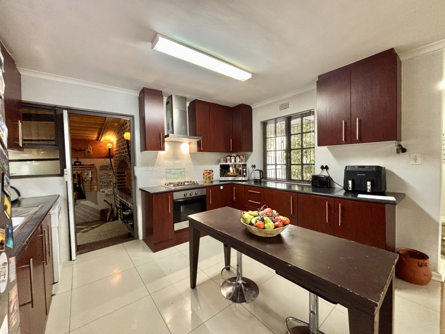 3 Bedroom Property for Sale in Loucharmante Western Cape